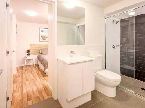 Bathroom, Unit 8