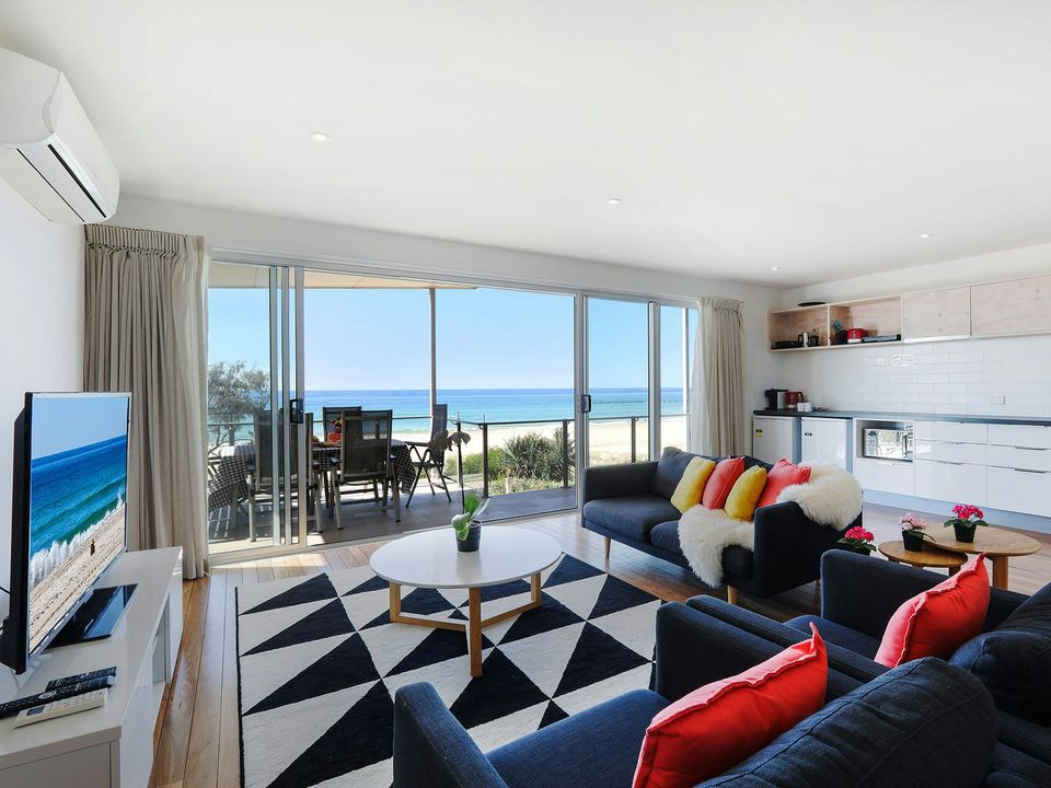 Sandbox Apartments on Tugun Beach, Gold Coast — 1